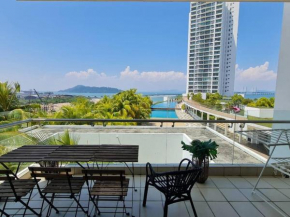Southbay Seaview Condo A10 #10minQueensbay #15minSPICE